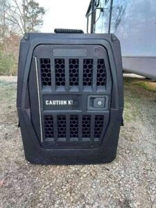 large gunner kennel